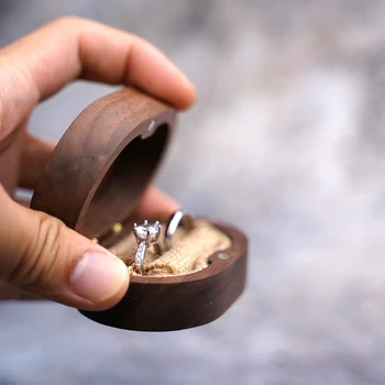 Ceviz Ahşap Mücevher Kutusu Nişan Düğün Töreni Yüzük Saklama Önerisi Taşınabilir Halka Tutucu Rustik Alyans Kutusu
