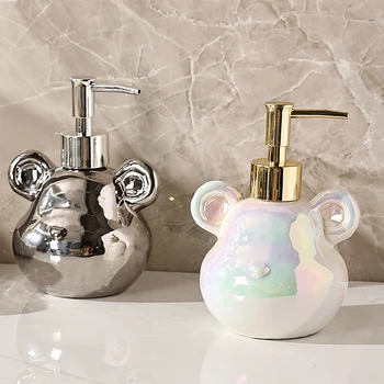 Seramik Taşınabilir Sıvı sabunluklar Ev Sevimli Ayı Şeklinde Pres Tipi Duş Jeli şampuan şişesi Banyo Aksesuarları LE164