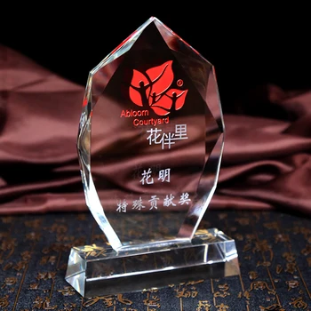 Ücretsiz Özel Gravür 1 ADET Faset Kristal Alev Kupa Ödülü cam kupa Spor Madalya Kristal Hediyelik Eşya Heykeli Süslemeleri El Sanatları